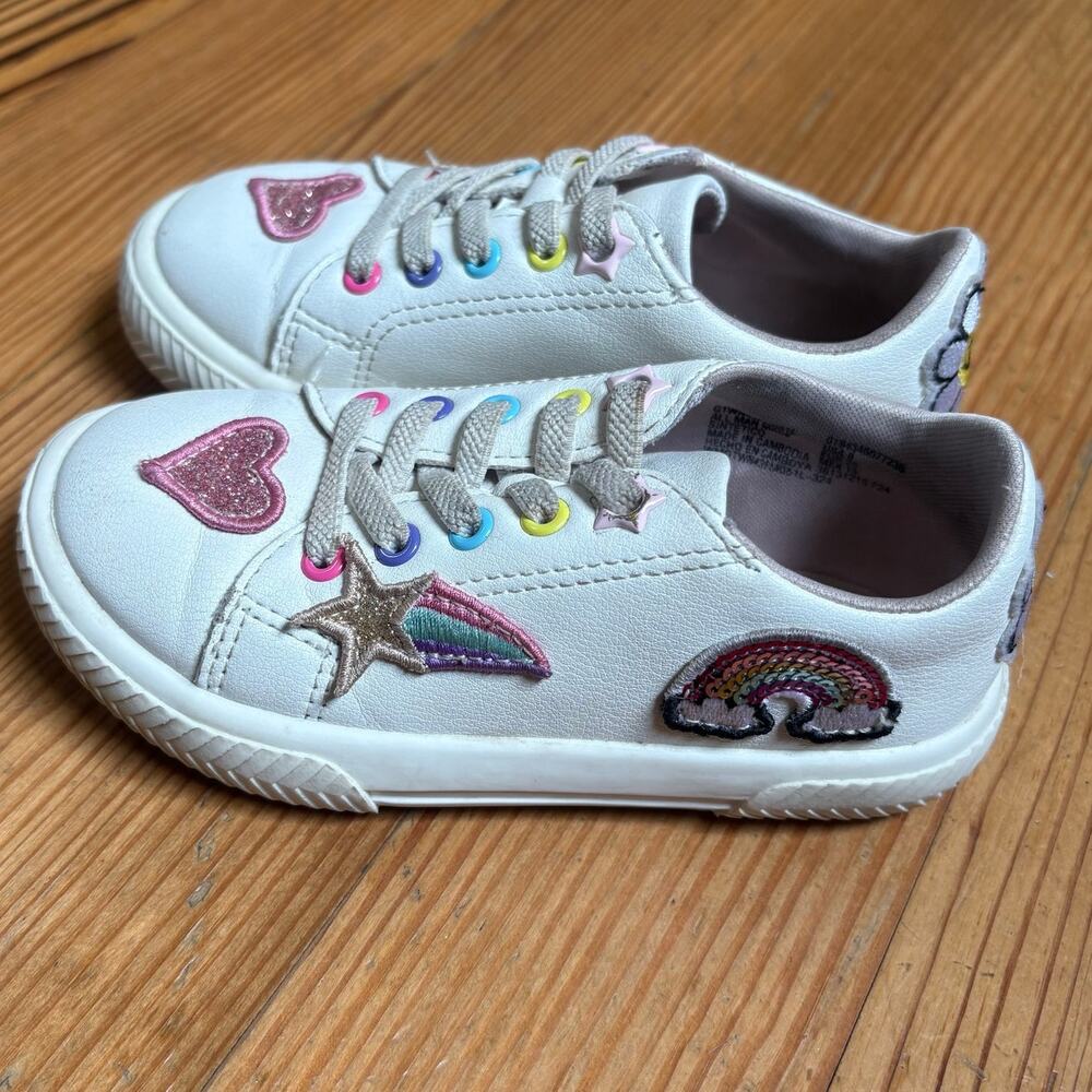 Wonder Nation white leather‎ heart rainbow patch low top sneakers SIZE 8